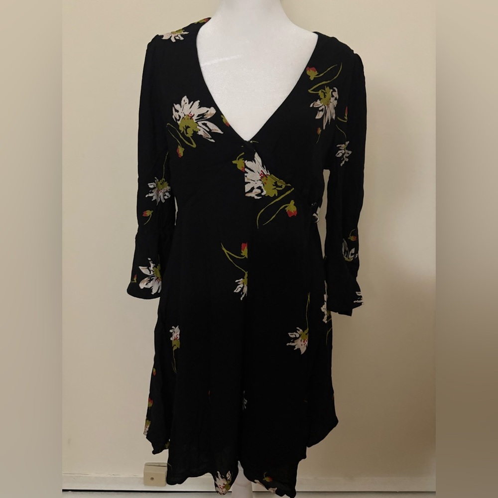 XS Free People Time On My Side Black Floral Wrap Dress - Picture 3 of 10